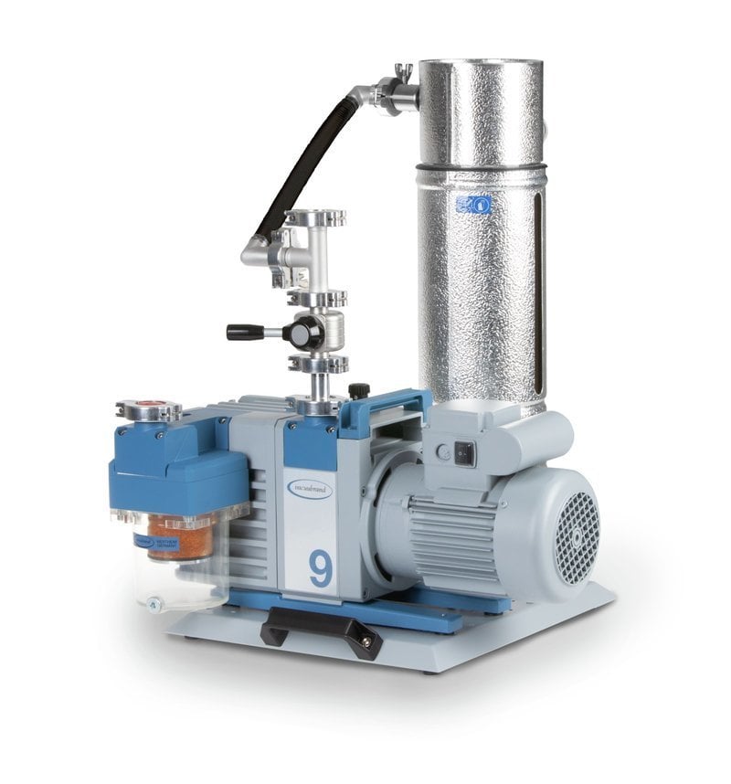Vacuubrand PC 3 / RZ 9 Yağlı Vakum Pompası 4 x 10-4mbar