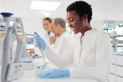 Eppendorf Research plus 0.5–10 µL Otomatik Pipet